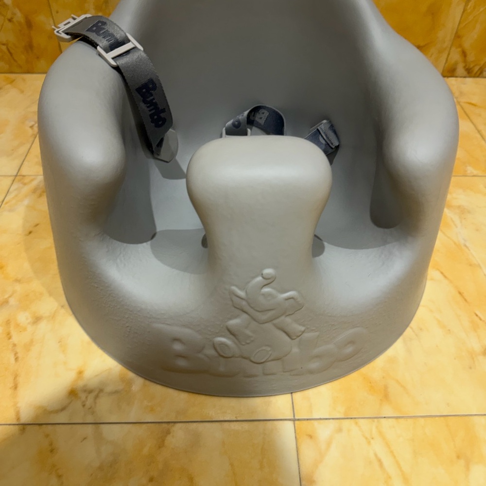 Bumbo Baby Seat in Light Gray - Bumbo Brand